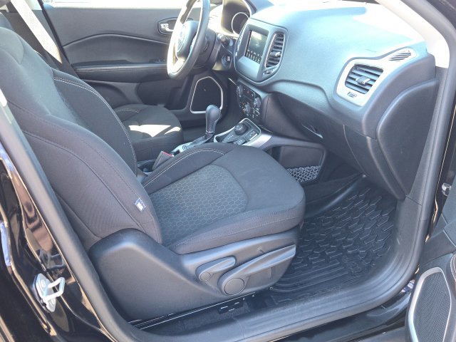 Used 2021 Jeep Compass Sport AWD/4WD image 9