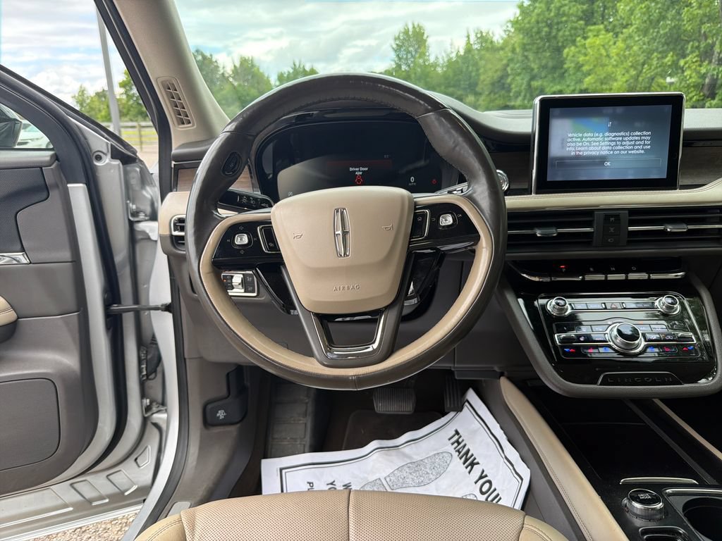 Used 2020 Lincoln Corsair Reserve w/ Equipment Group 201A AWD/4WD image 16