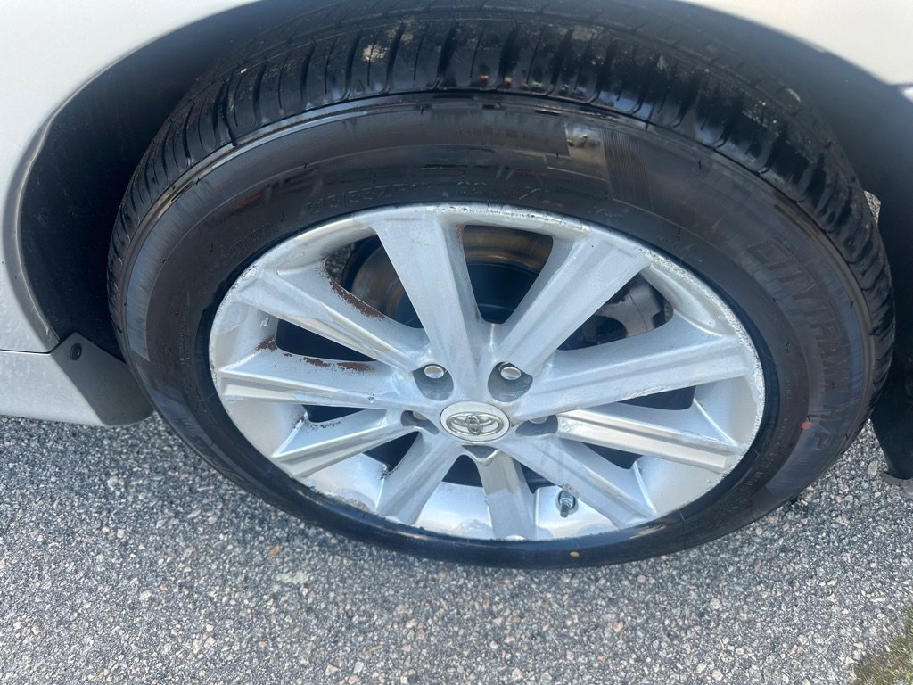 Used 2013 Toyota Camry XLE w/ Preferred Accessory Pkg image 8