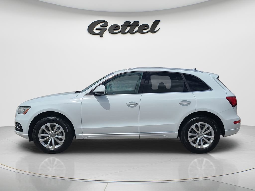 Used 2016 Audi Q5 2.0T Premium Plus w/ Technology Package image 7