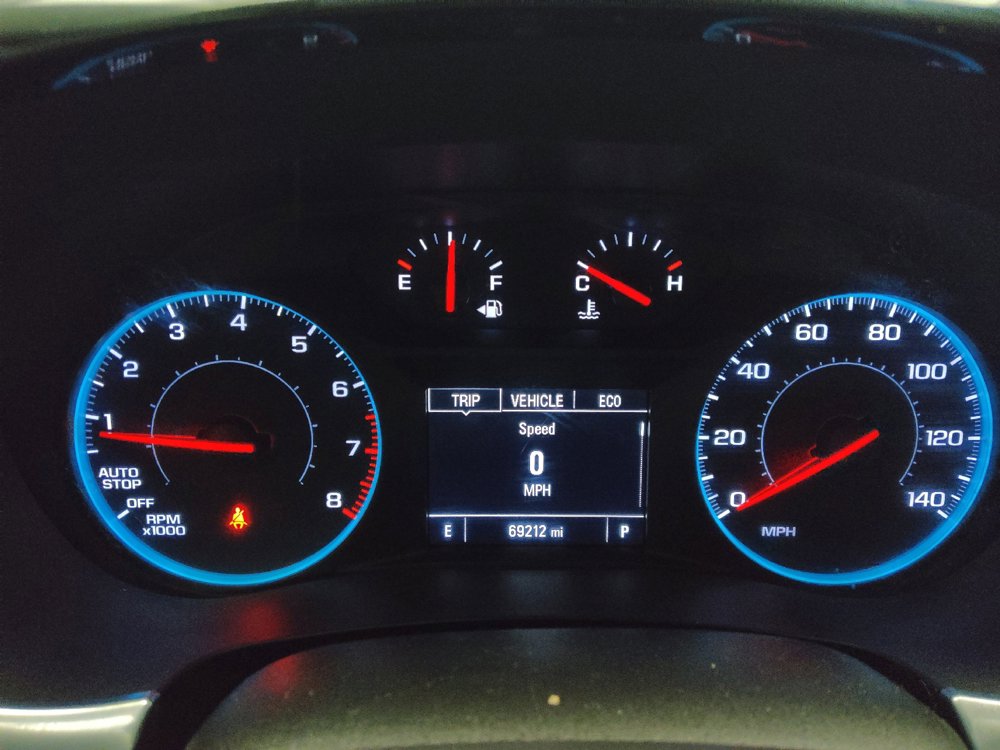 Used 2021 Chevrolet Traverse LS FWD image 23