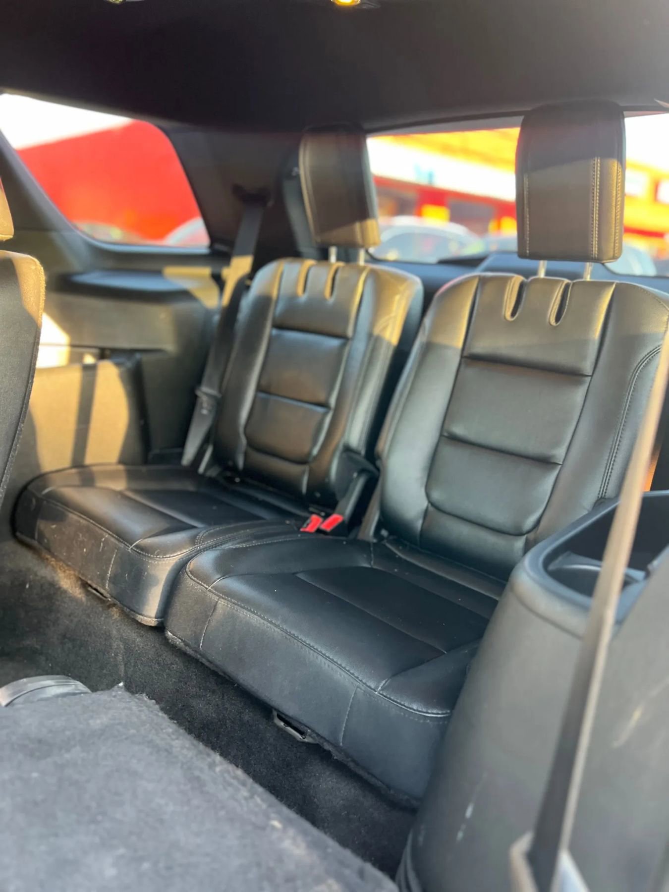 Used 2018 Ford Explorer XLT w/ Equipment Group 202A image 13