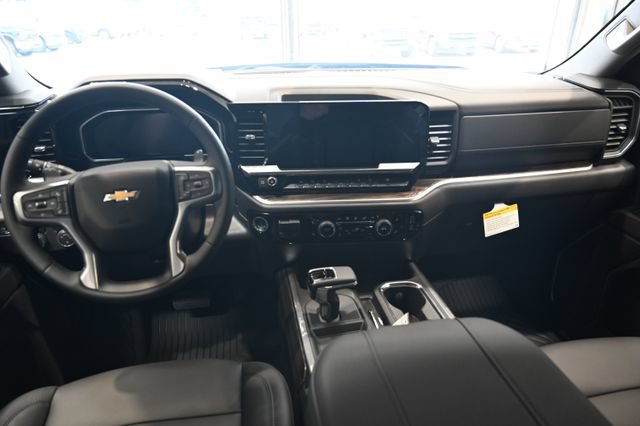 New 2026 Chevrolet Silverado 1500 LT AWD/4WD image 15