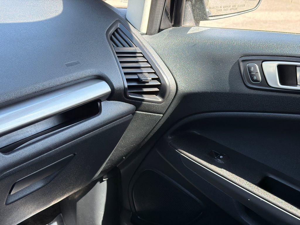 Used 2018 Ford EcoSport SE w/ SE Cold Weather Package FWD image 28