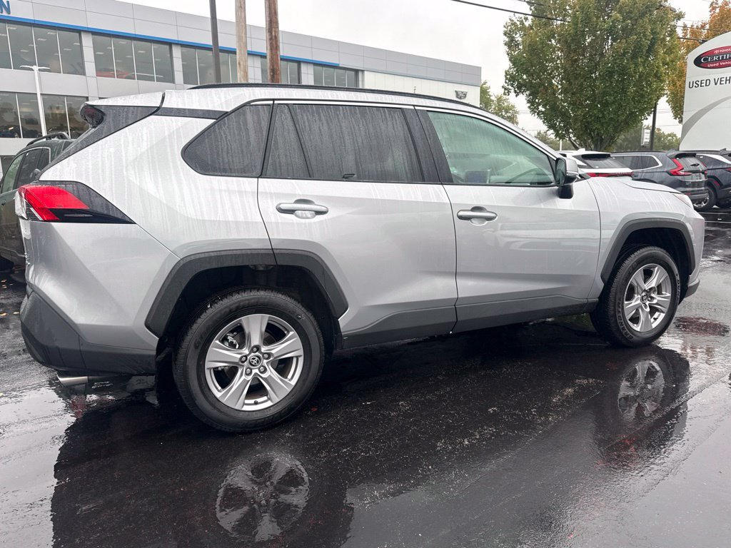 Certified 2025 Toyota RAV4 XLE w/ Convenience Package AWD/4WD image 9