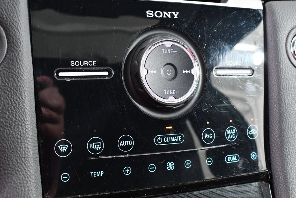 Used 2013 Ford Taurus Limited FWD image 27