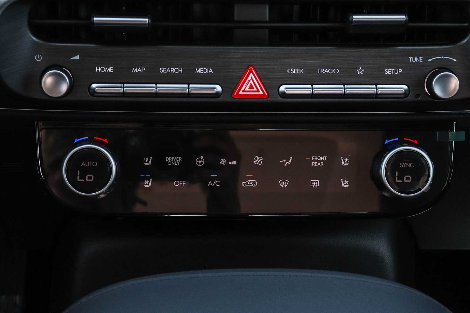 New 2027 Hyundai Palisade Limited FWD image 18