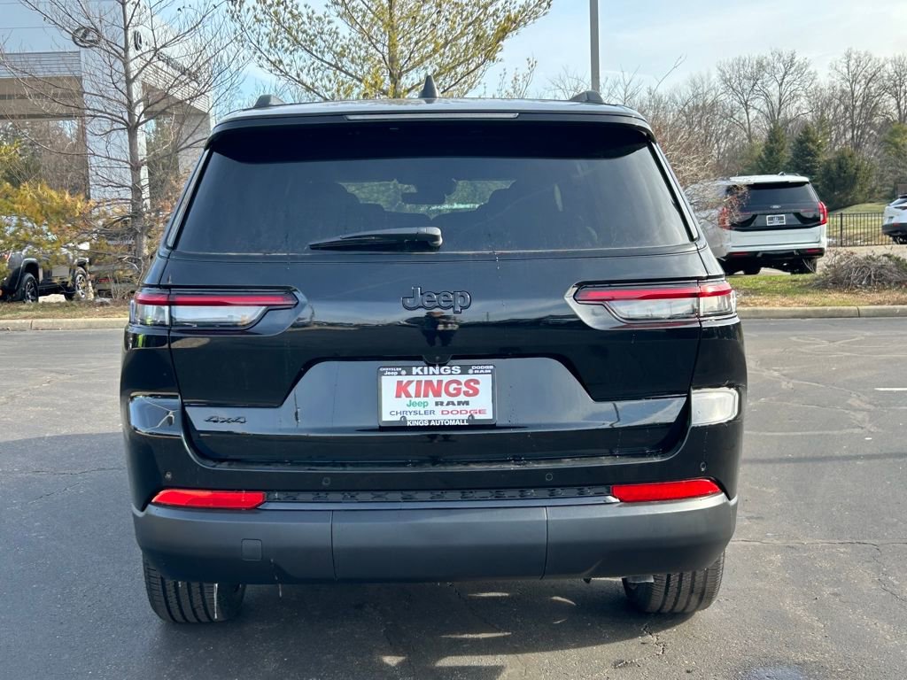 New 2025 Jeep Grand Cherokee L Altitude image 6