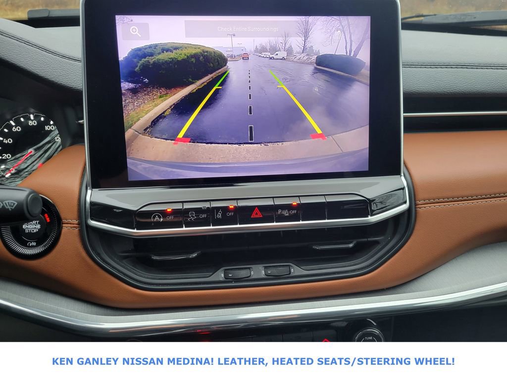 Used 2023 Jeep Compass Limited image 29