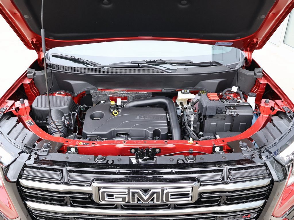 New 2026 GMC Terrain AT4 w/ LPO, Black Badging Package AWD/4WD image 41