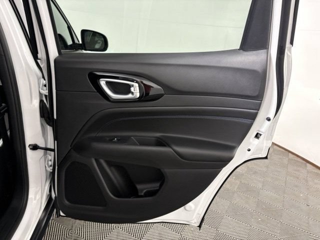 New 2026 Jeep Compass Limited AWD/4WD image 16