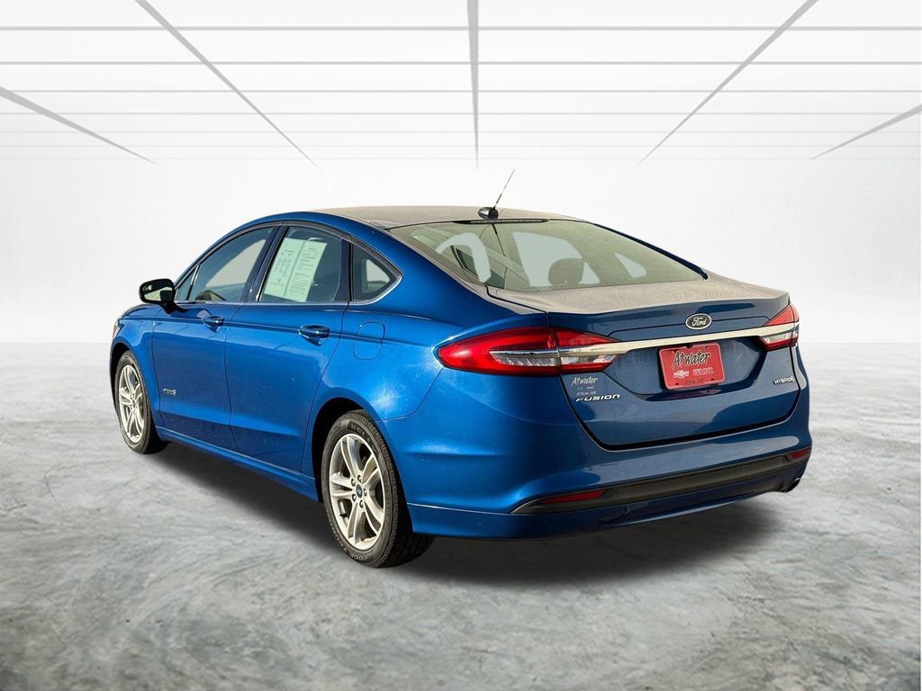Used 2018 Ford Fusion S image 5