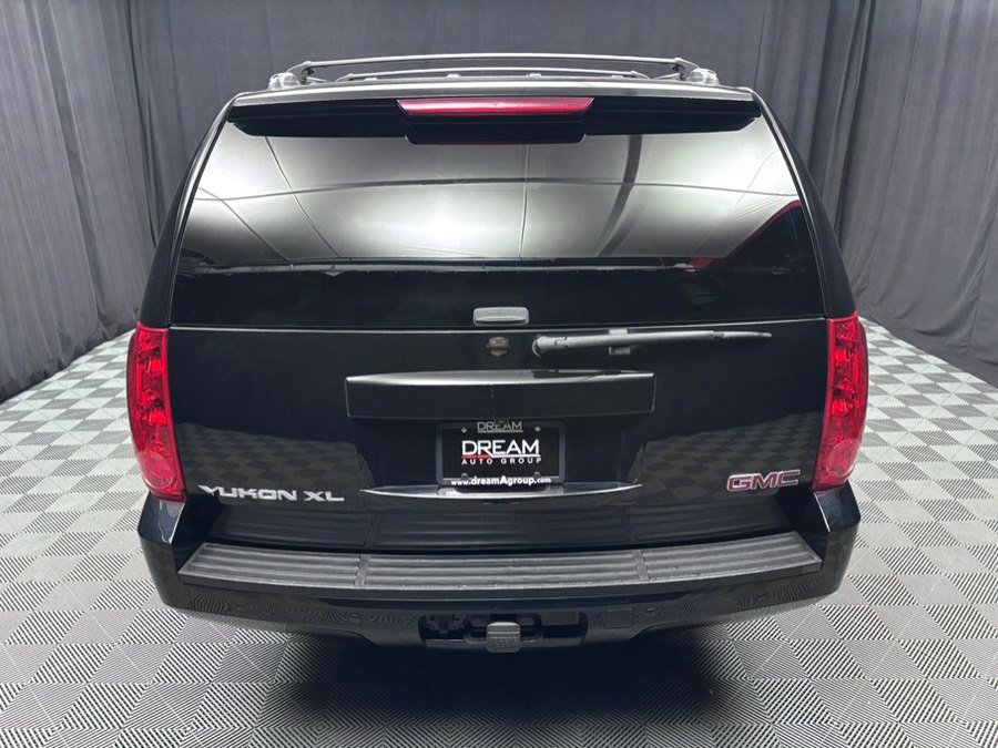 Used 2013 GMC Yukon XL SLT image 4