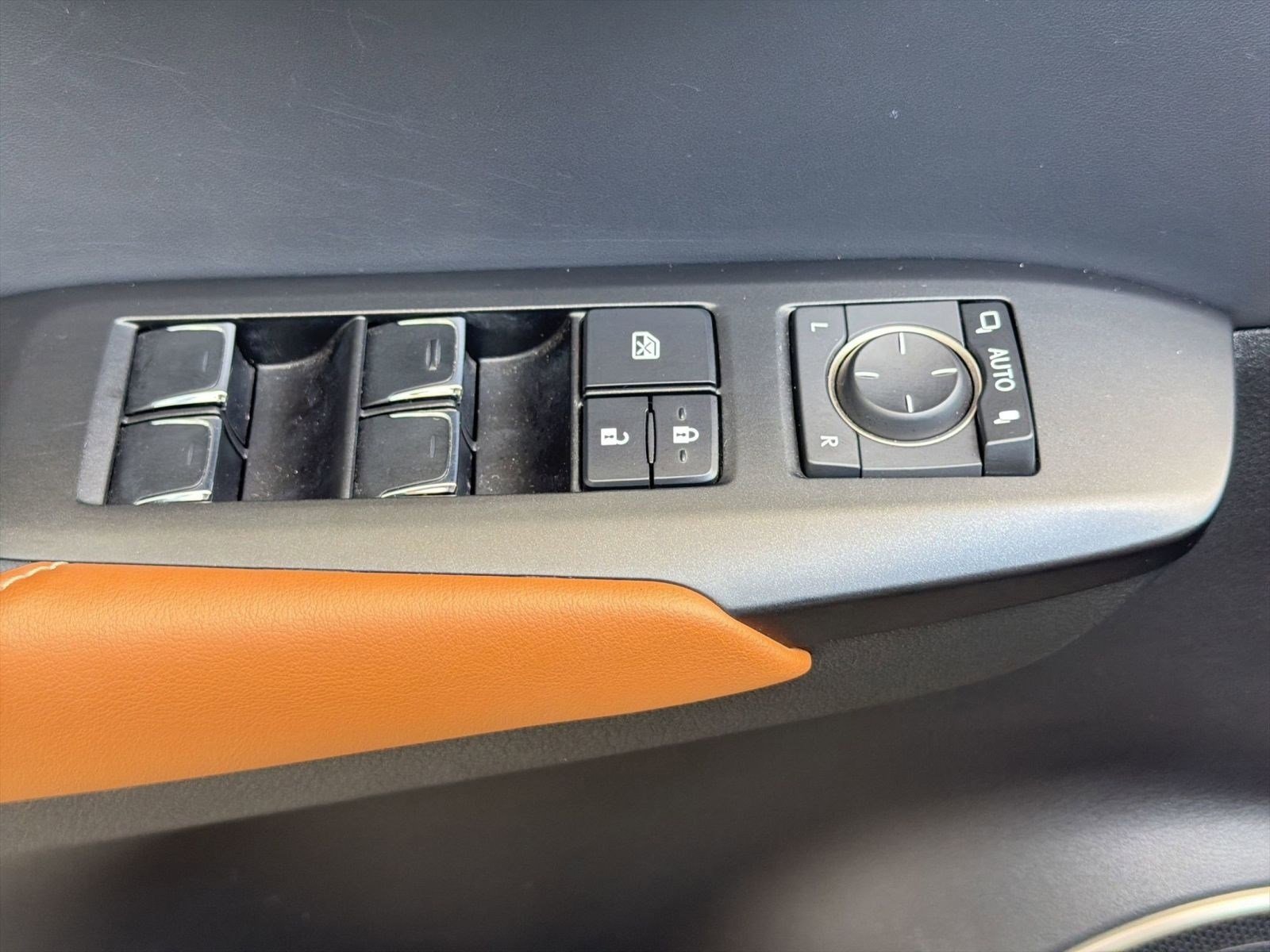 Used 2019 Lexus NX 300 FWD w/ Comfort Package image 21
