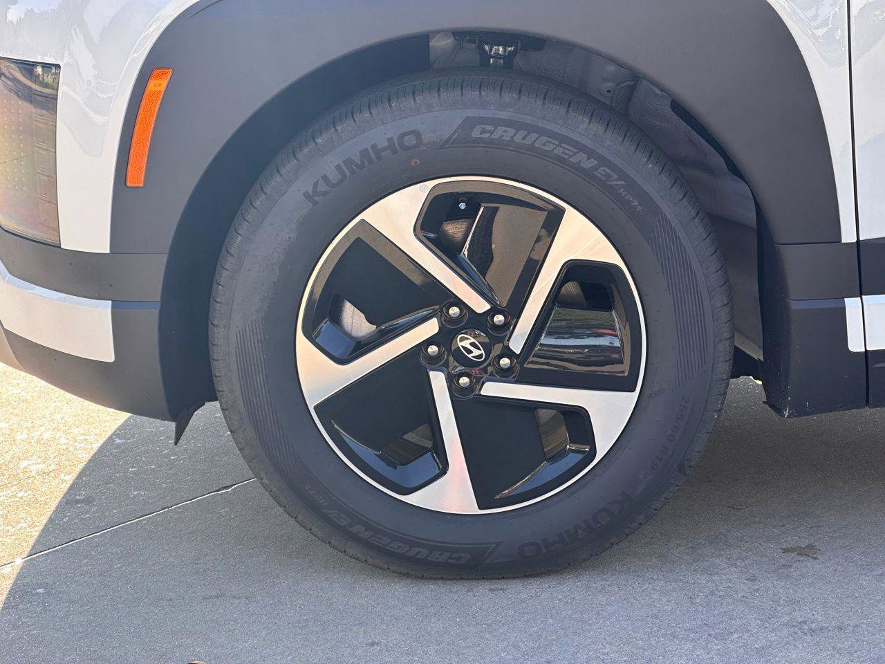 New 2026 Hyundai Ioniq 9 S image 8