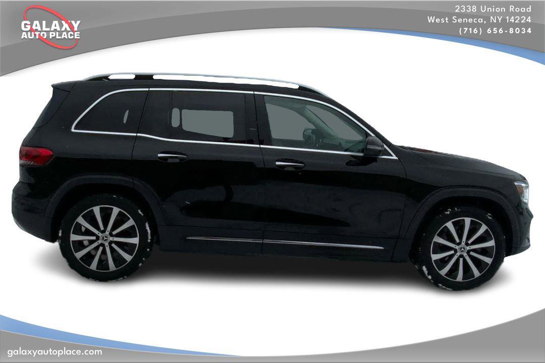 Used 2020 Mercedes-Benz GLB 250 4MATIC image 4