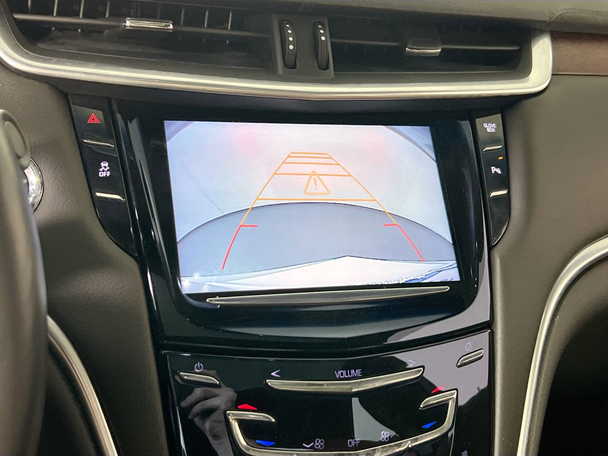Used 2017 Cadillac XTS Luxury AWD/4WD image 14