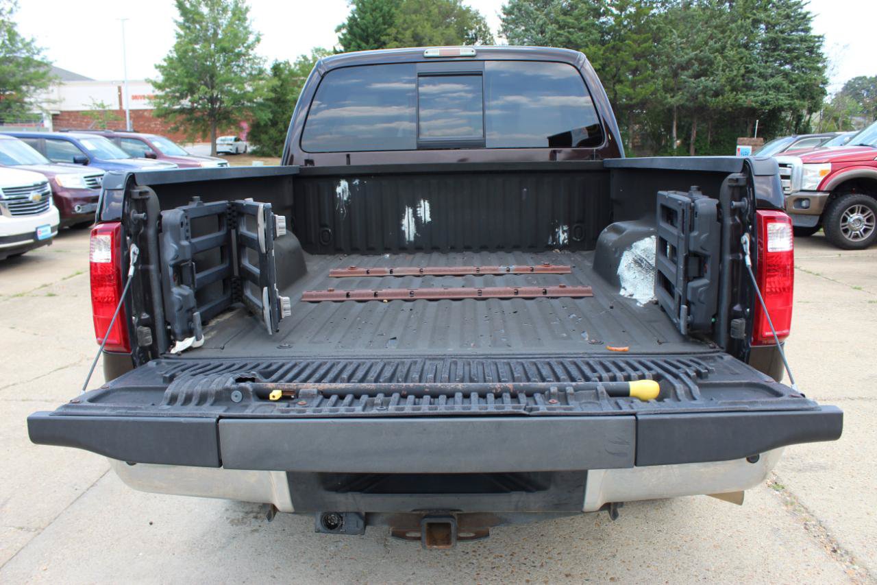 Used 2013 Ford F250 Lariat w/ Lariat Ultimate Pkg AWD/4WD image 18