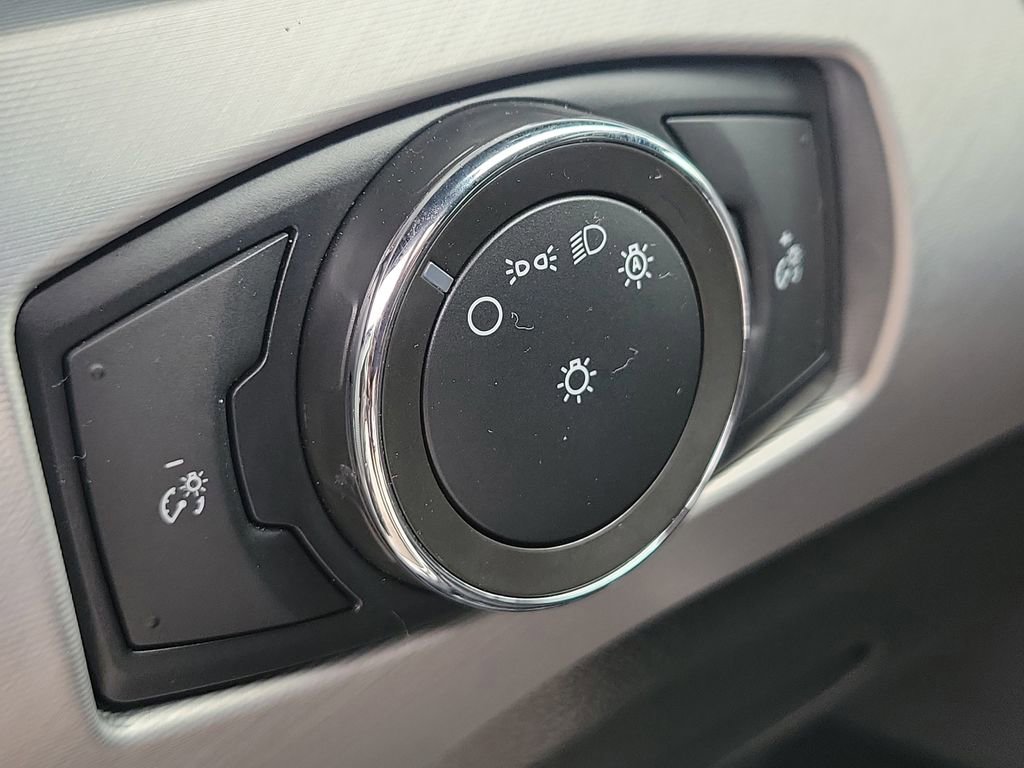 Used 2022 Ford Mustang Premium RWD image 23