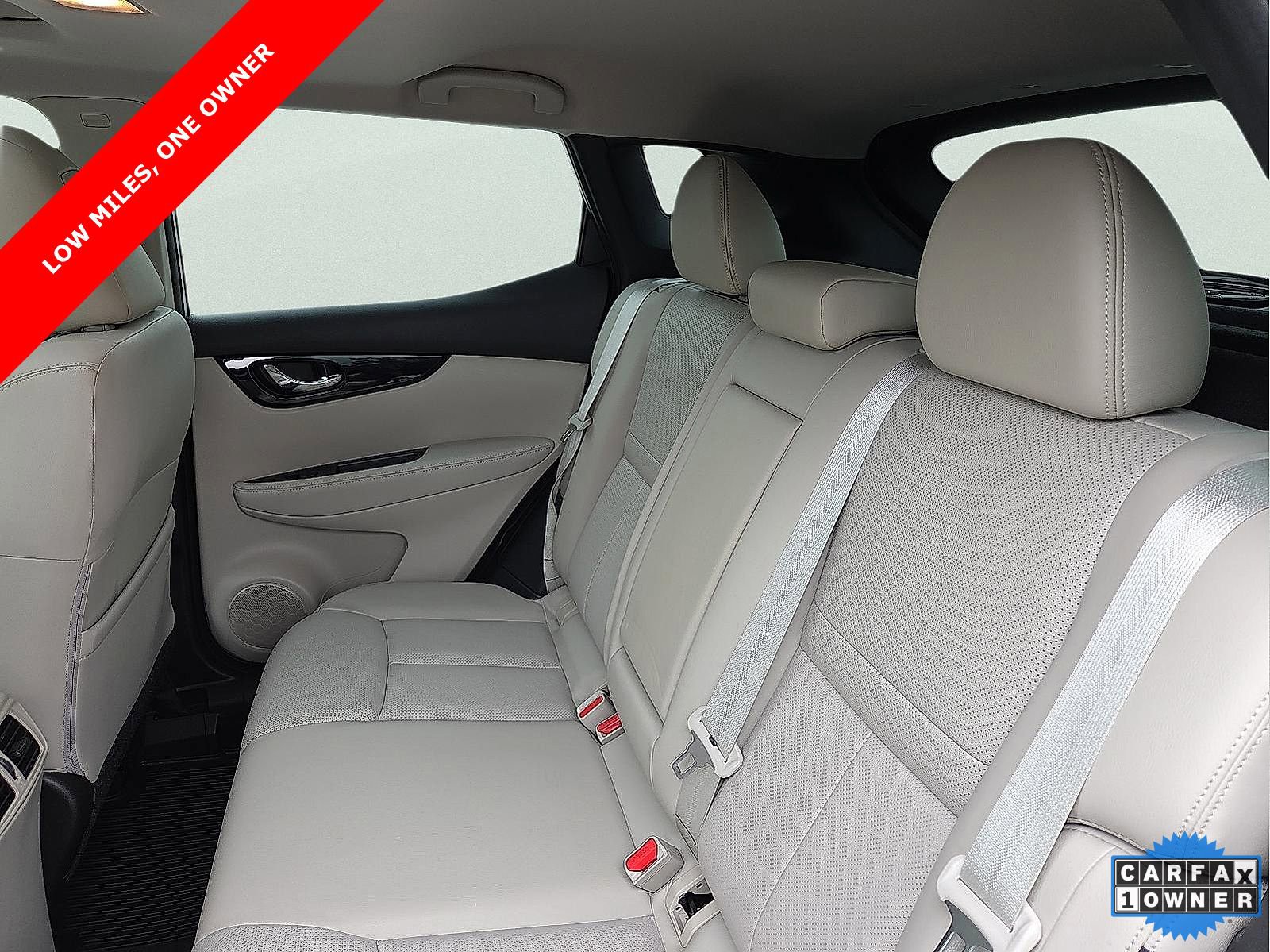 Used 2022 Nissan Rogue Sport SL w/ Premium Package image 10