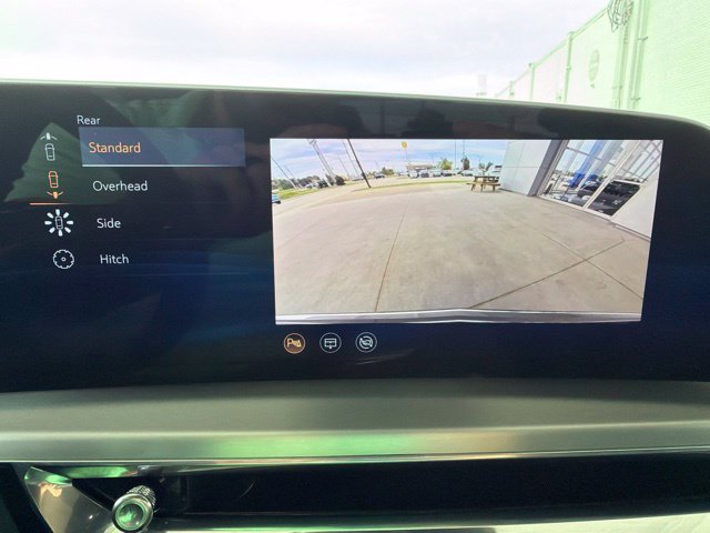 Used 2025 Cadillac Lyriq Luxury AWD/4WD image 30