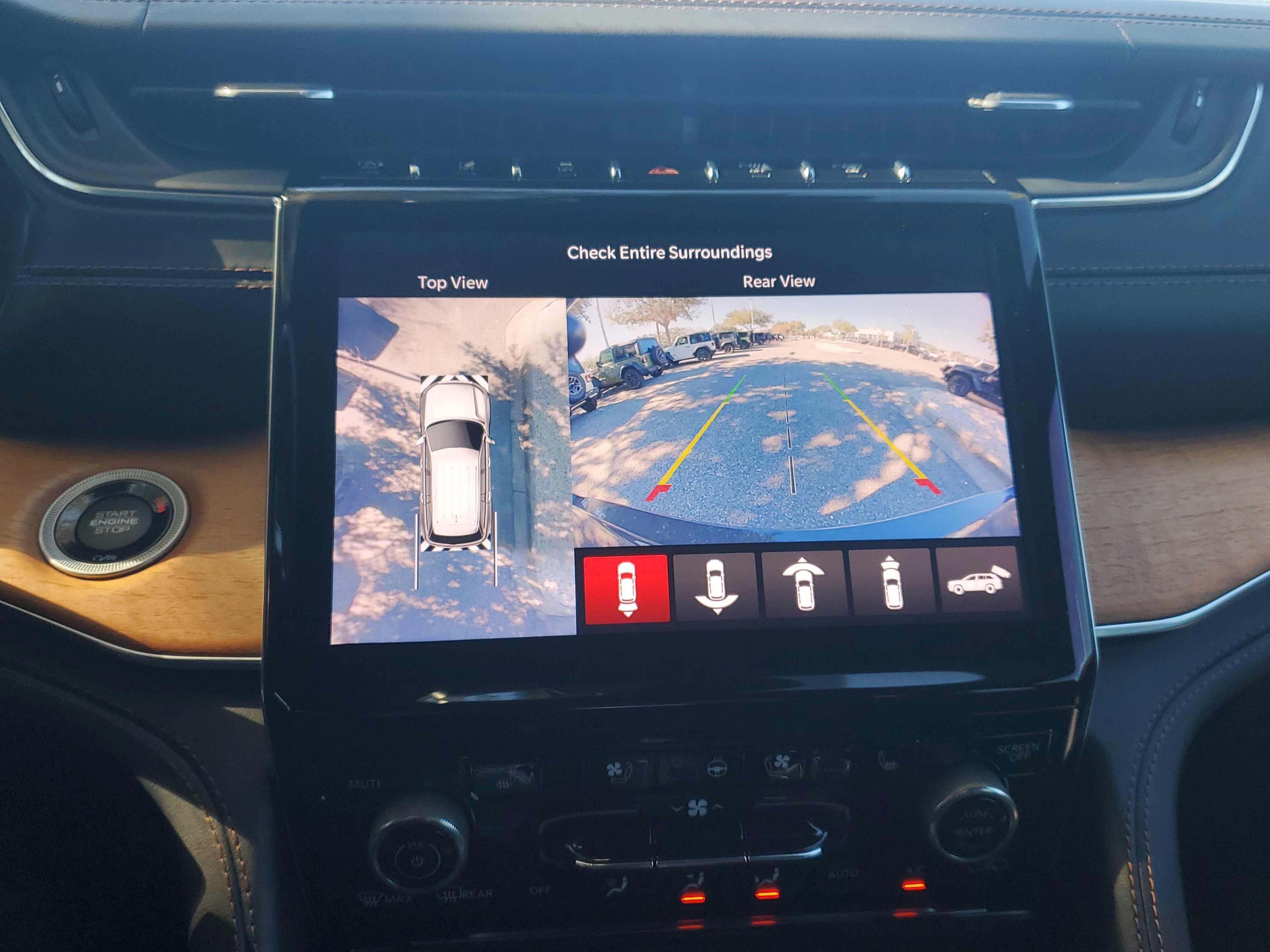 Used 2021 Jeep Grand Cherokee L Summit image 20