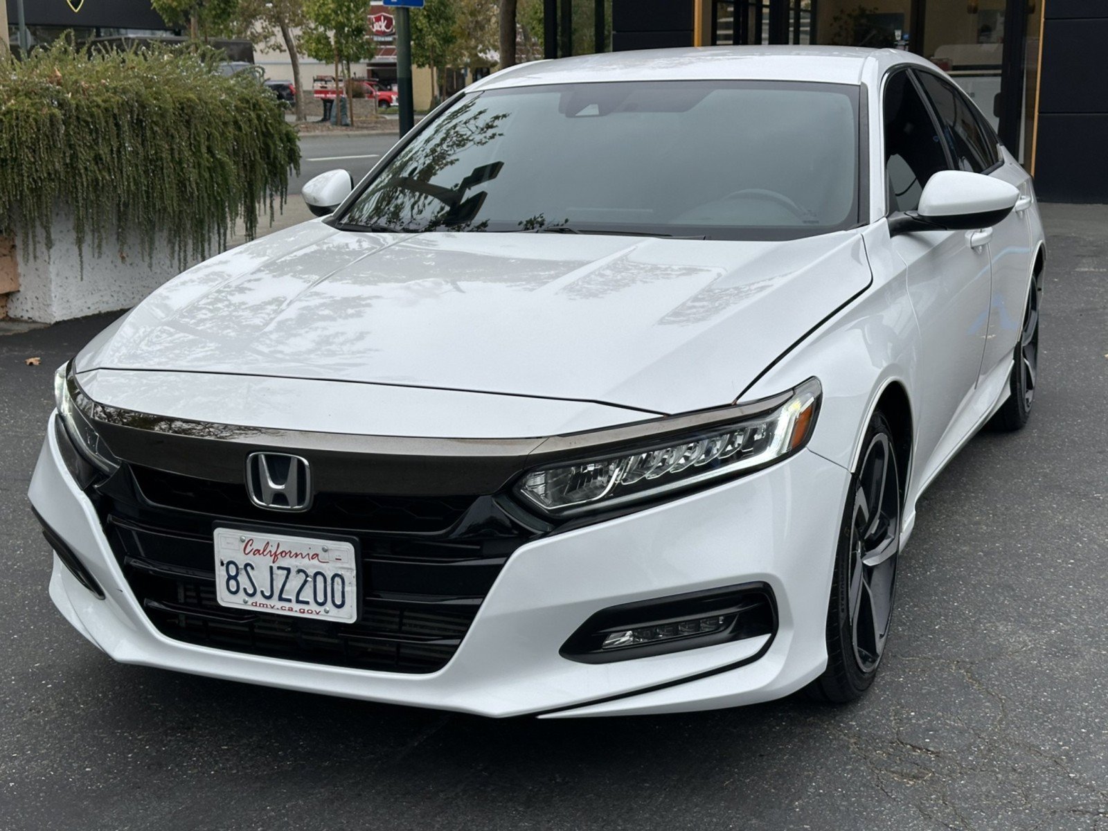 Used 2020 Honda Accord Sport image 4