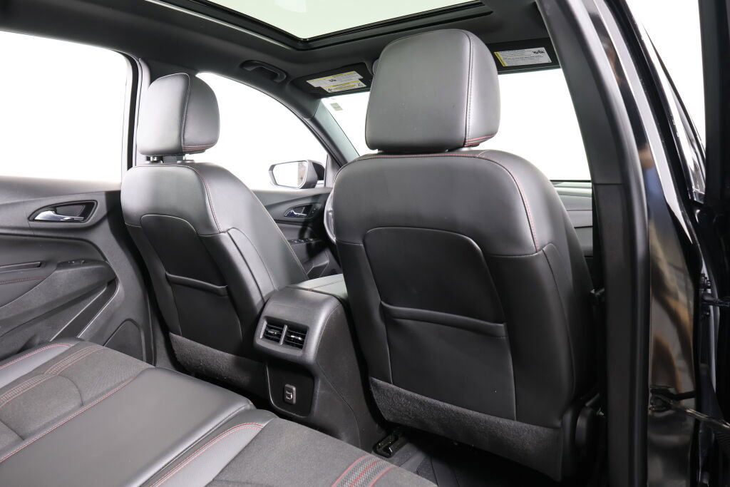 Used 2022 Chevrolet Equinox RS w/ LPO, Floor Liner Package image 20