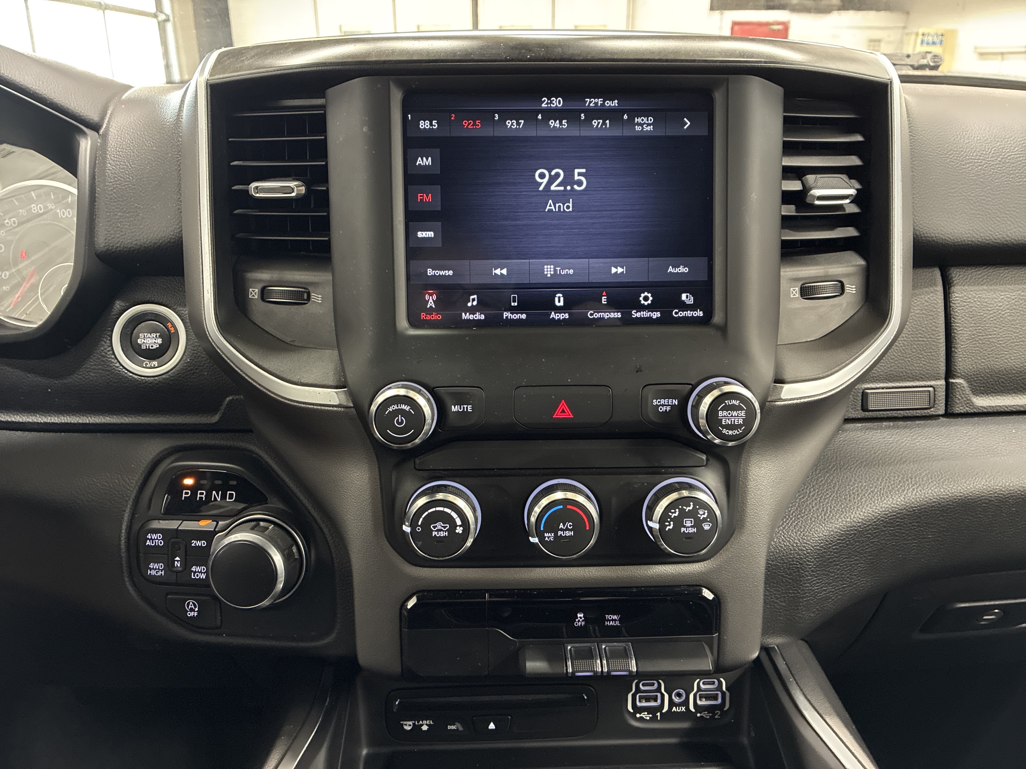 Used 2019 RAM 1500 Big Horn AWD/4WD image 23