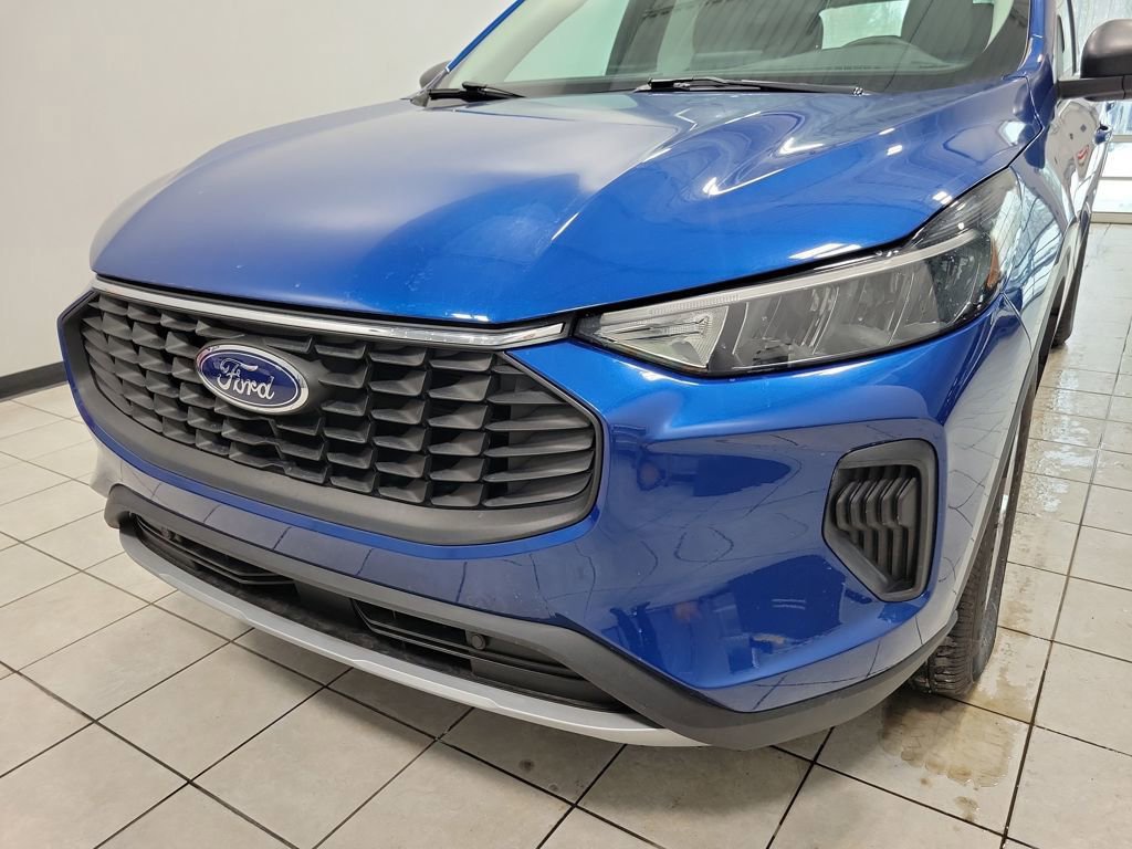 Used 2023 Ford Escape Active image 24