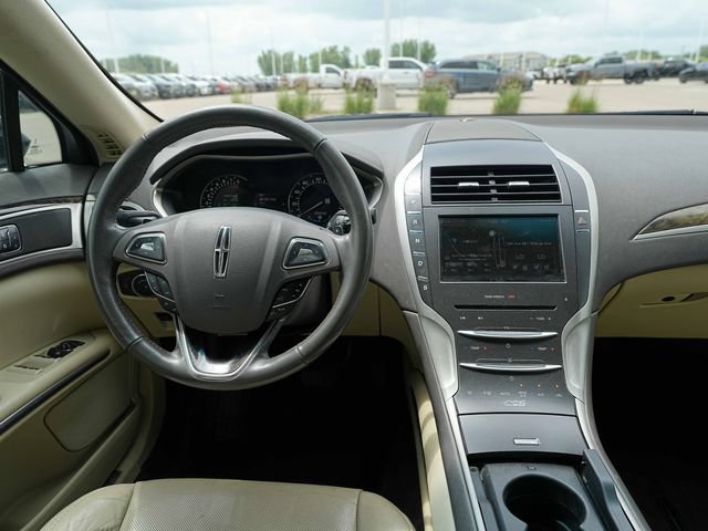 Used 2014 Lincoln MKZ w/ Equipment Group 102A Reserve FWD image 22