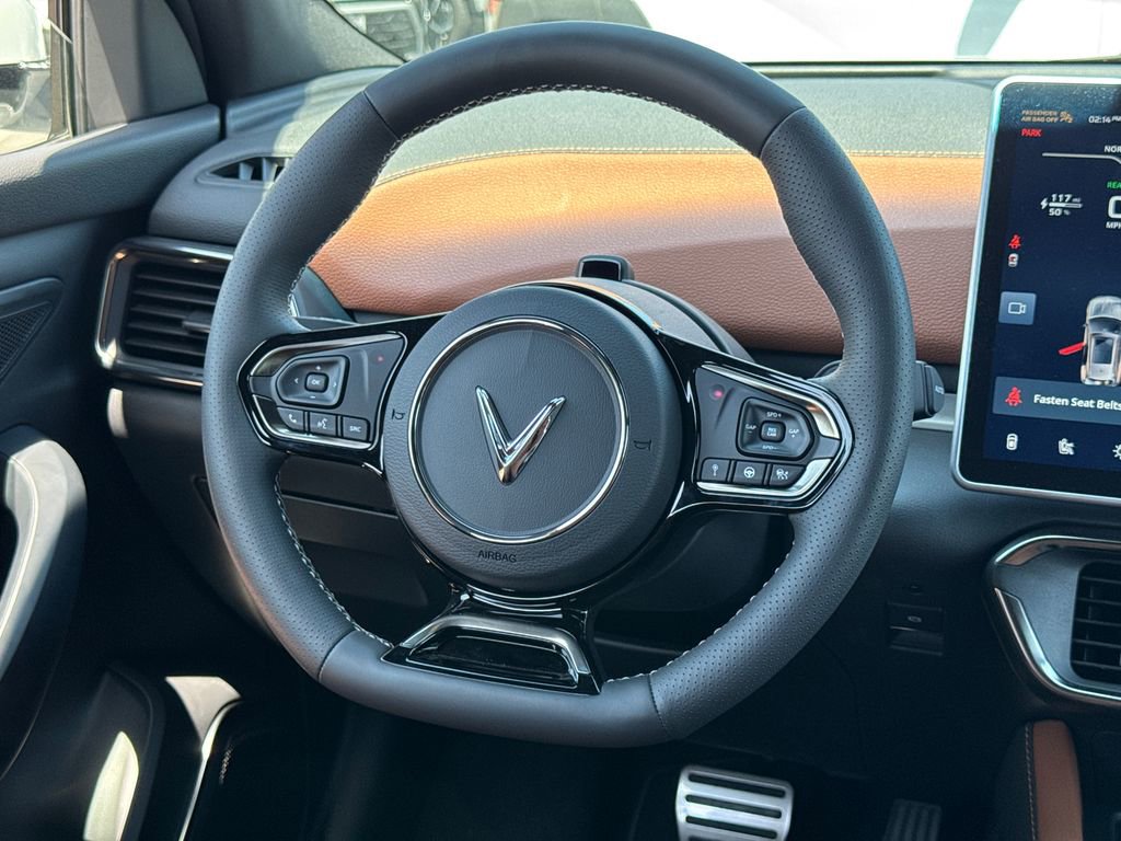 New 2025 VinFast VF 8 Plus AWD/4WD image 24