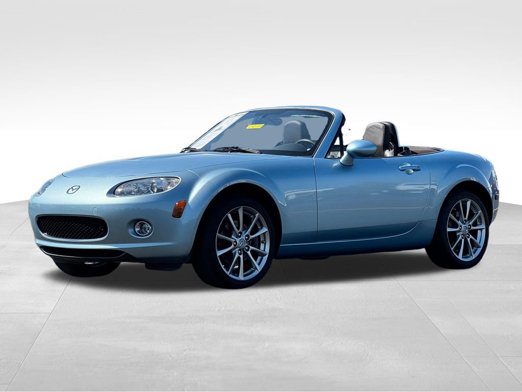 Used 2008 MAZDA MX-5 Miata RWD image 3