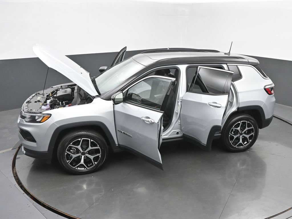 New 2026 Jeep Compass Limited w/ Sun, Sound & Navigation Group AWD/4WD image 61