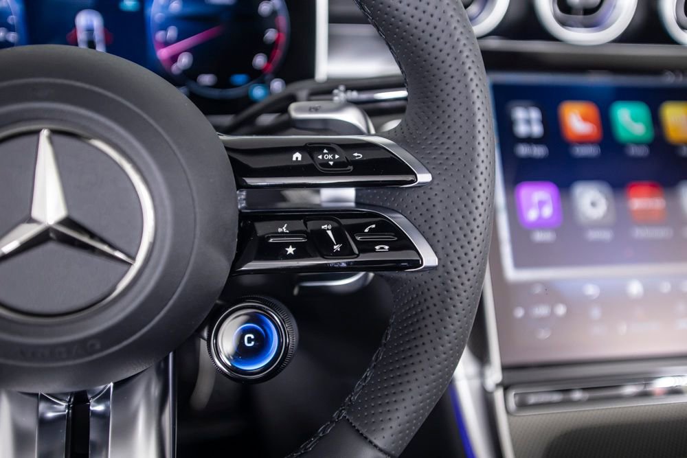 Used 2026 Mercedes-Benz CLE 53 AMG 4MATIC Cabriolet image 38