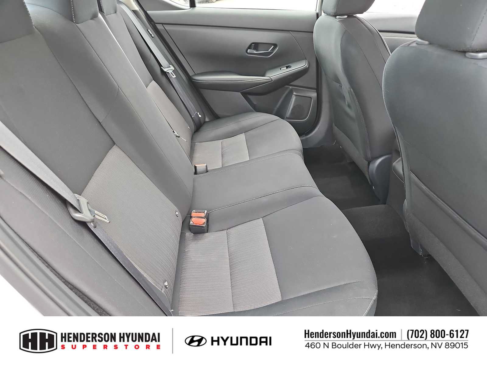 Used 2024 Nissan Sentra SV FWD image 20