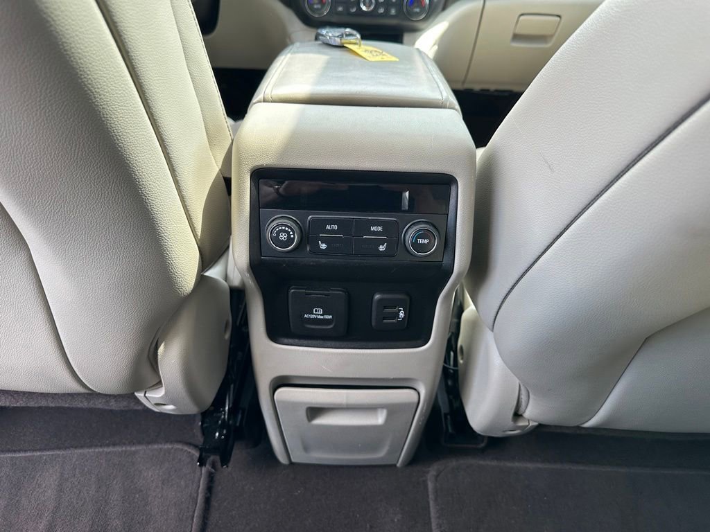Used 2019 GMC Acadia Denali w/ Technology Package AWD/4WD image 25