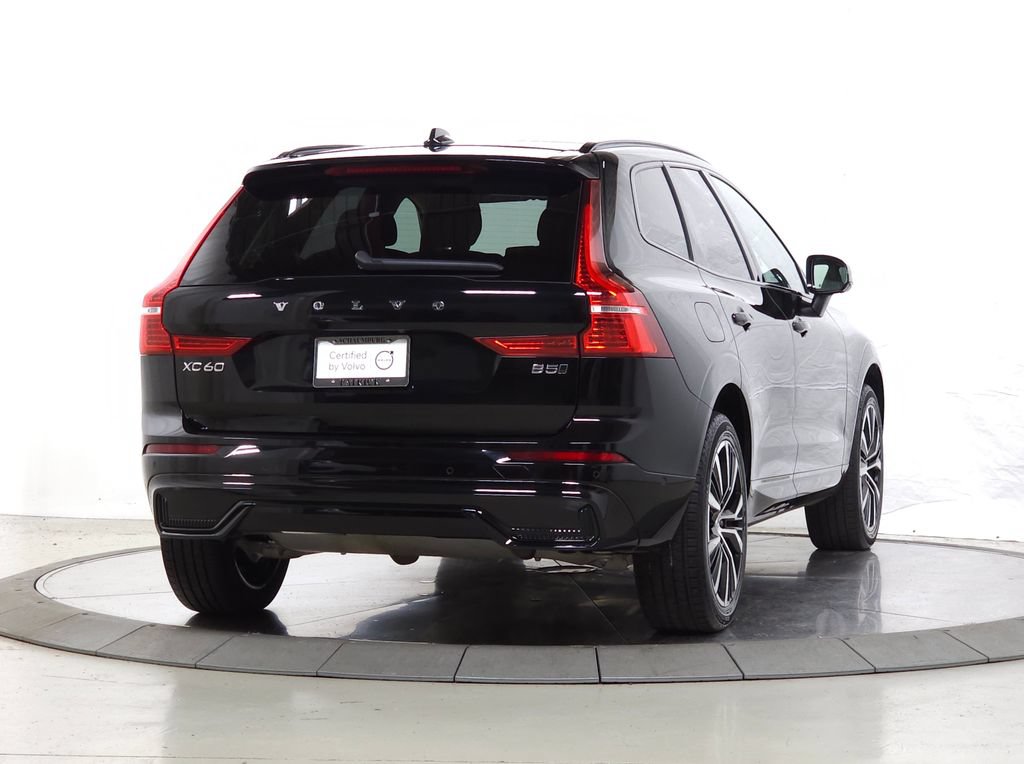Certified 2025 Volvo XC60 B5 Plus AWD/4WD image 12