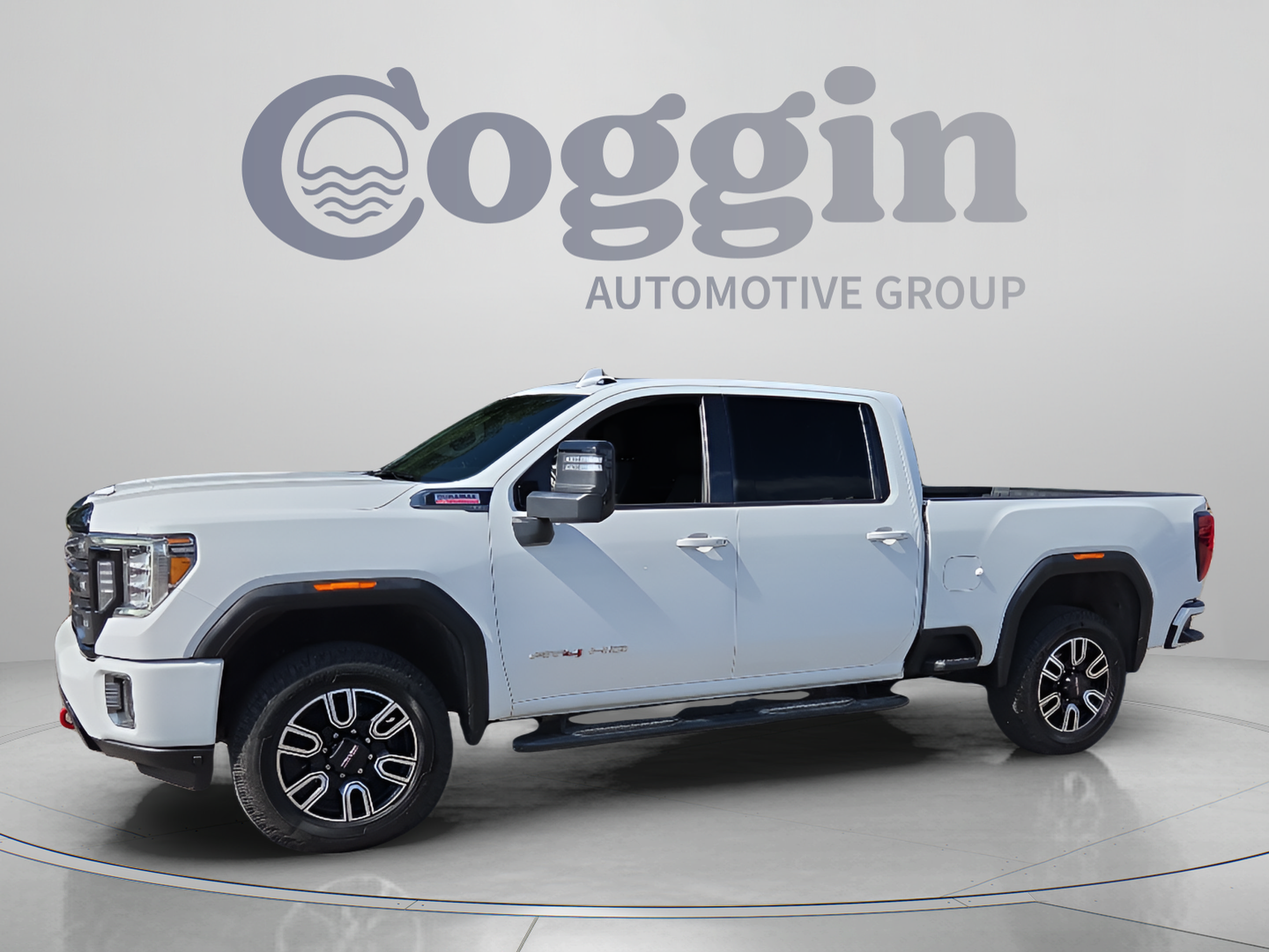 Certified 2022 GMC Sierra 2500 AT4 w/ Gooseneck/5TH Wheel Package AWD/4WD image 1