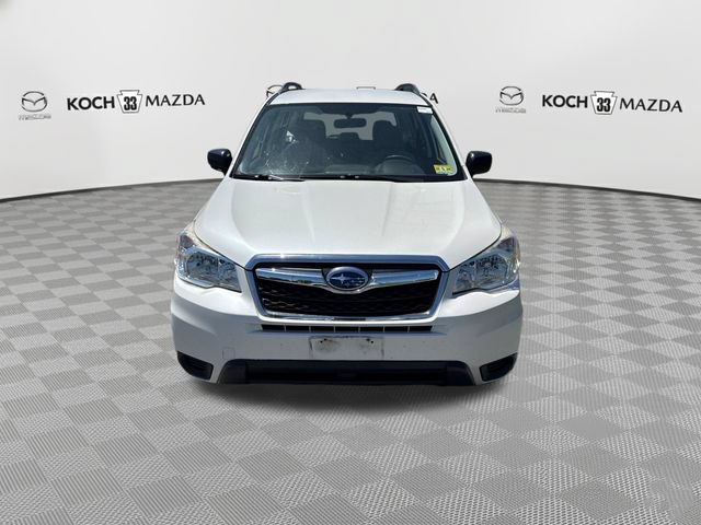Used 2015 Subaru Forester 2.5i w/ Alloy Wheel Package AWD/4WD image 2