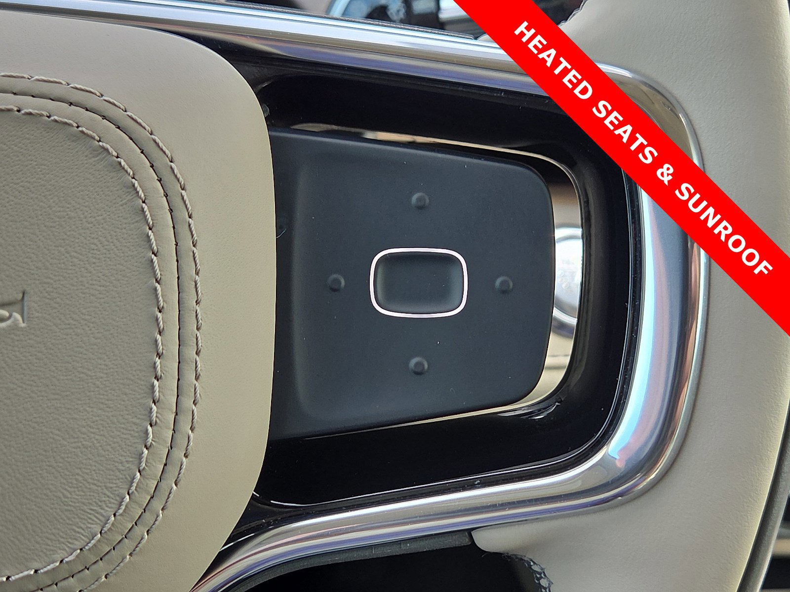 Used 2025 Lincoln Nautilus Reserve image 22