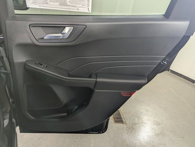 Used 2023 Ford Escape SE image 25