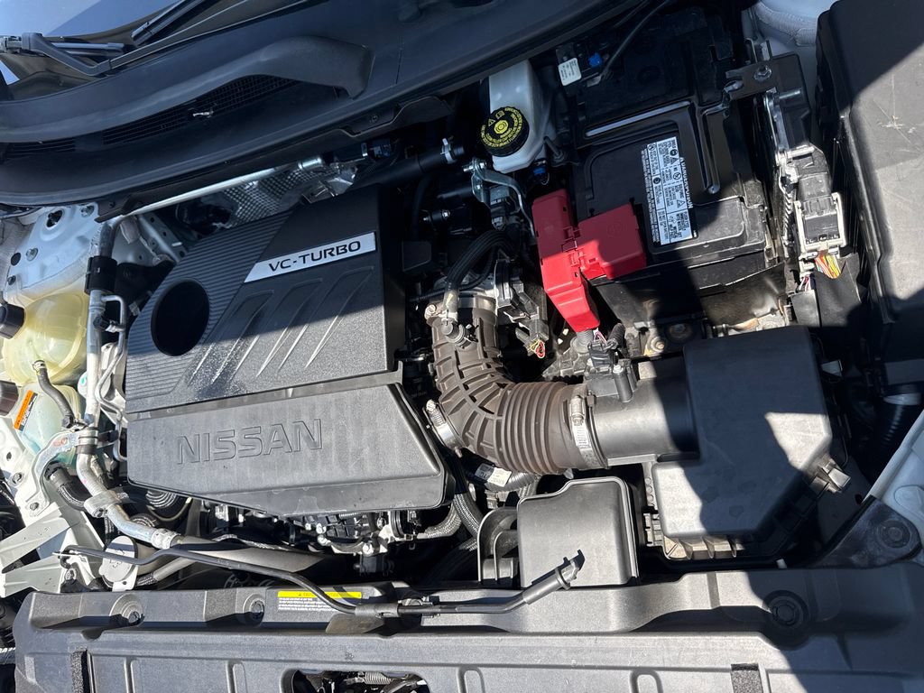 Used 2023 Nissan Rogue S FWD image 36