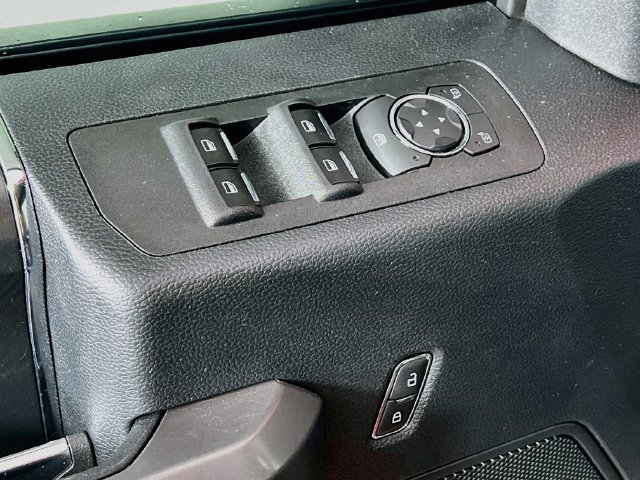Used 2020 Ford F150 XLT w/ Equipment Group 302A Luxury AWD/4WD image 9