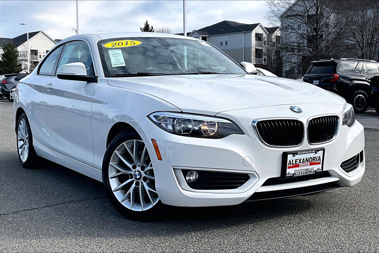 Used 2015 BMW 228i Coupe image 2