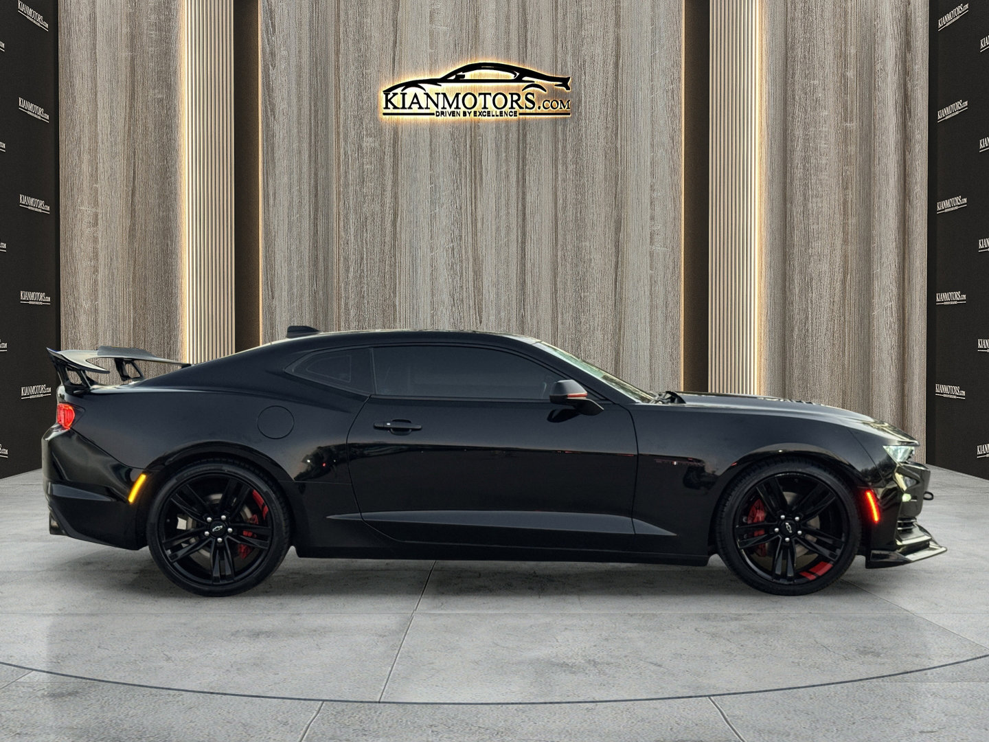 Used 2021 Chevrolet Camaro SS w/ Redline Edition image 8