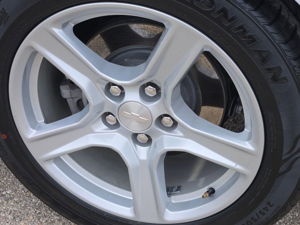 Used 2023 Chevrolet Camaro LT image 11