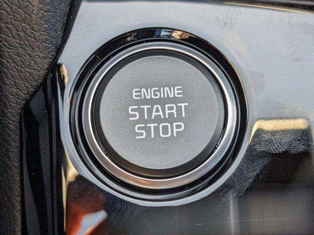 Used 2024 Kia Sportage SX image 34