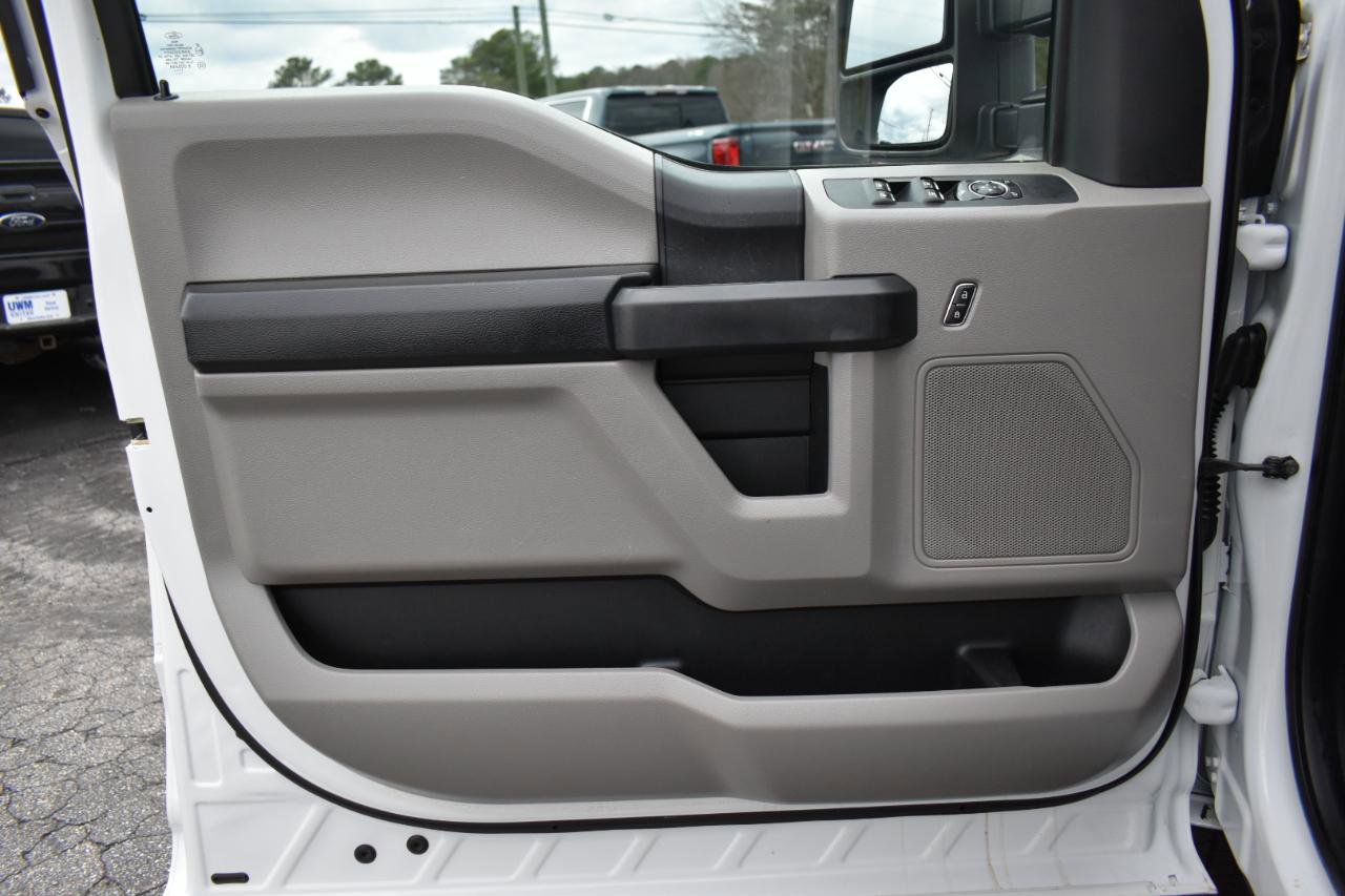 Used 2018 Ford F250 XL w/ Power Equipment Group image 36