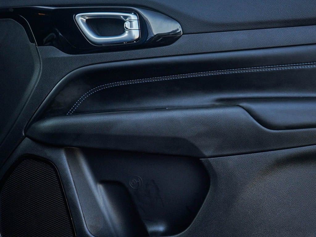New 2026 Jeep Compass Latitude AWD/4WD image 9